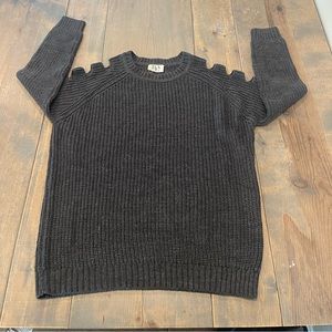 REV Women’s Hole Sleeves Pullover Gray Crewneck Knit Sweater Acrylic Blend Sz: M